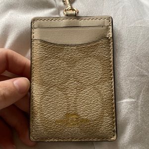 coach id wallet